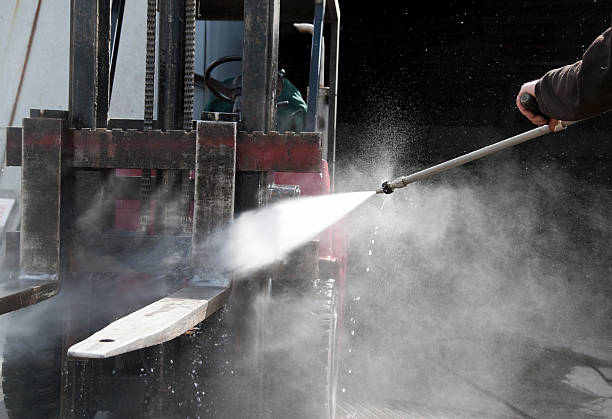 Best Warehouse Cleaning  in Northfield, OH